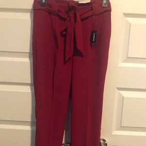 Express pants size 0S. NWT